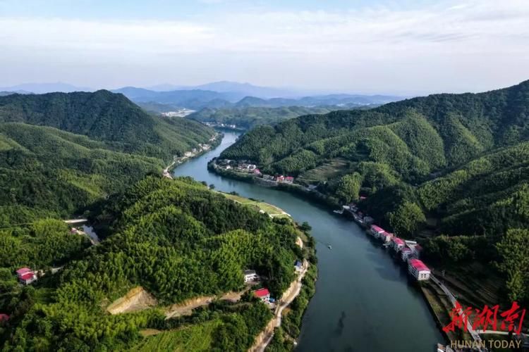 湖南省娄底市双峰县首例境外输入来源公布(湖南省娄底市双峰县新型冠状病毒)