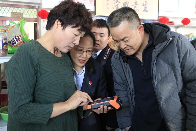 呼图壁县最新通告：所有人员封城(呼图壁县今天的消息)